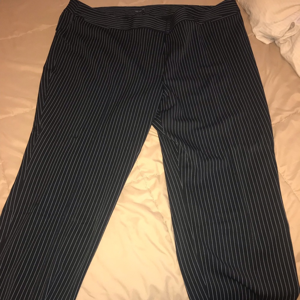 Women’s Pants Size 24 **Never worn*